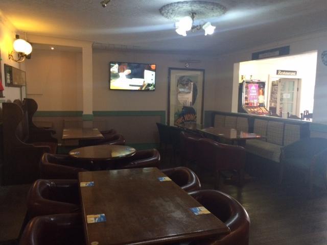 Crown Hotel プスヘリ エクステリア 写真