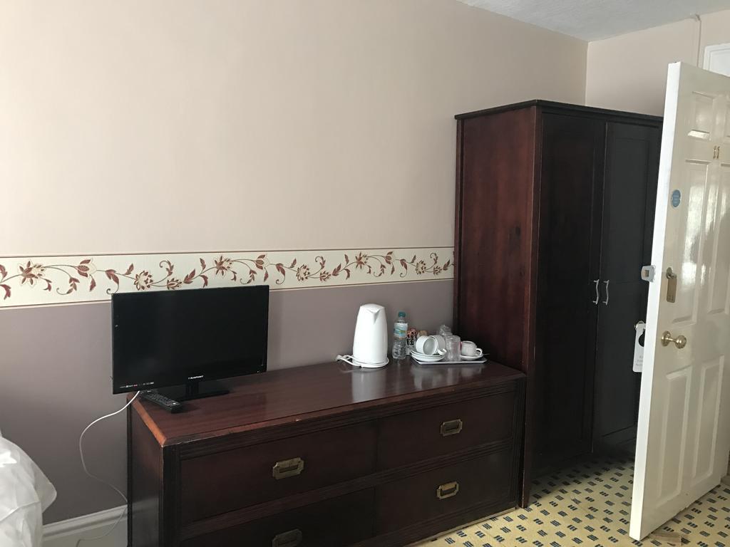 Crown Hotel プスヘリ エクステリア 写真