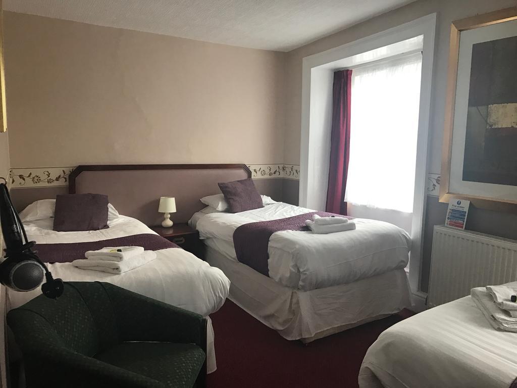 Crown Hotel プスヘリ エクステリア 写真